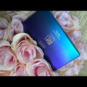 TARTE Skin Twinkle Highlighting Palette